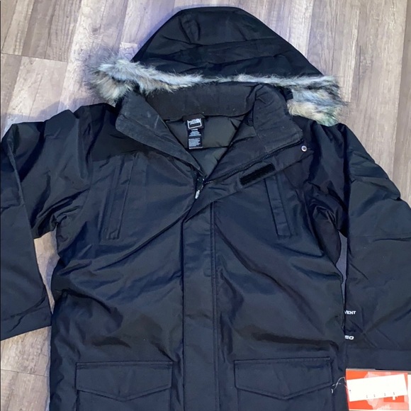 ✅The North Face Artigas Parka Boys Winter Jacket✅ - Picture 6 of 8